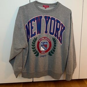 NY Rangers Mitchell & Ness Logo 2.0 Pullover Sweatshirt (Grey, S)